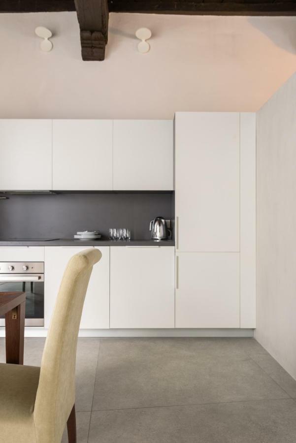 Le Scuderie Di Sant'Ambrogio Apartman Milánó Kültér fotó